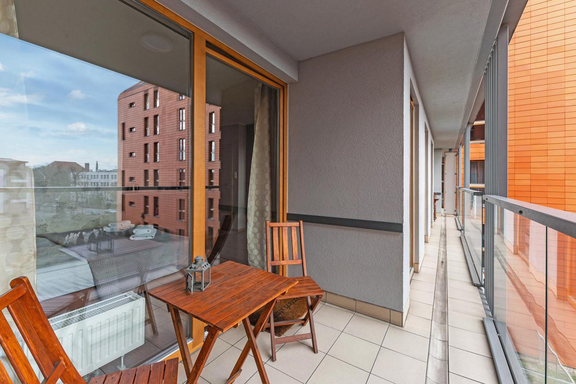 Flatbook - City Center Apartments Dwie Motlawy Гданьск Экстерьер фото